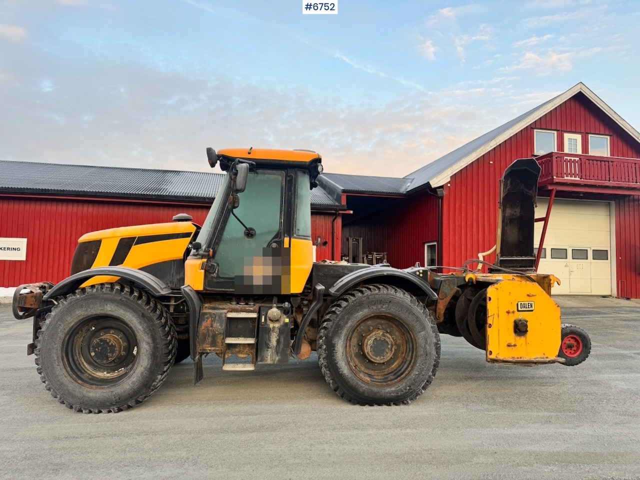 2007 JCB Fastrac 3230 Ploughing rig and 2 sets of tires. - Traktor: obrázok 4 2007 JCB Fastrac 3230 Ploughing rig and 2 sets of tires. - Traktor: obrázok 4