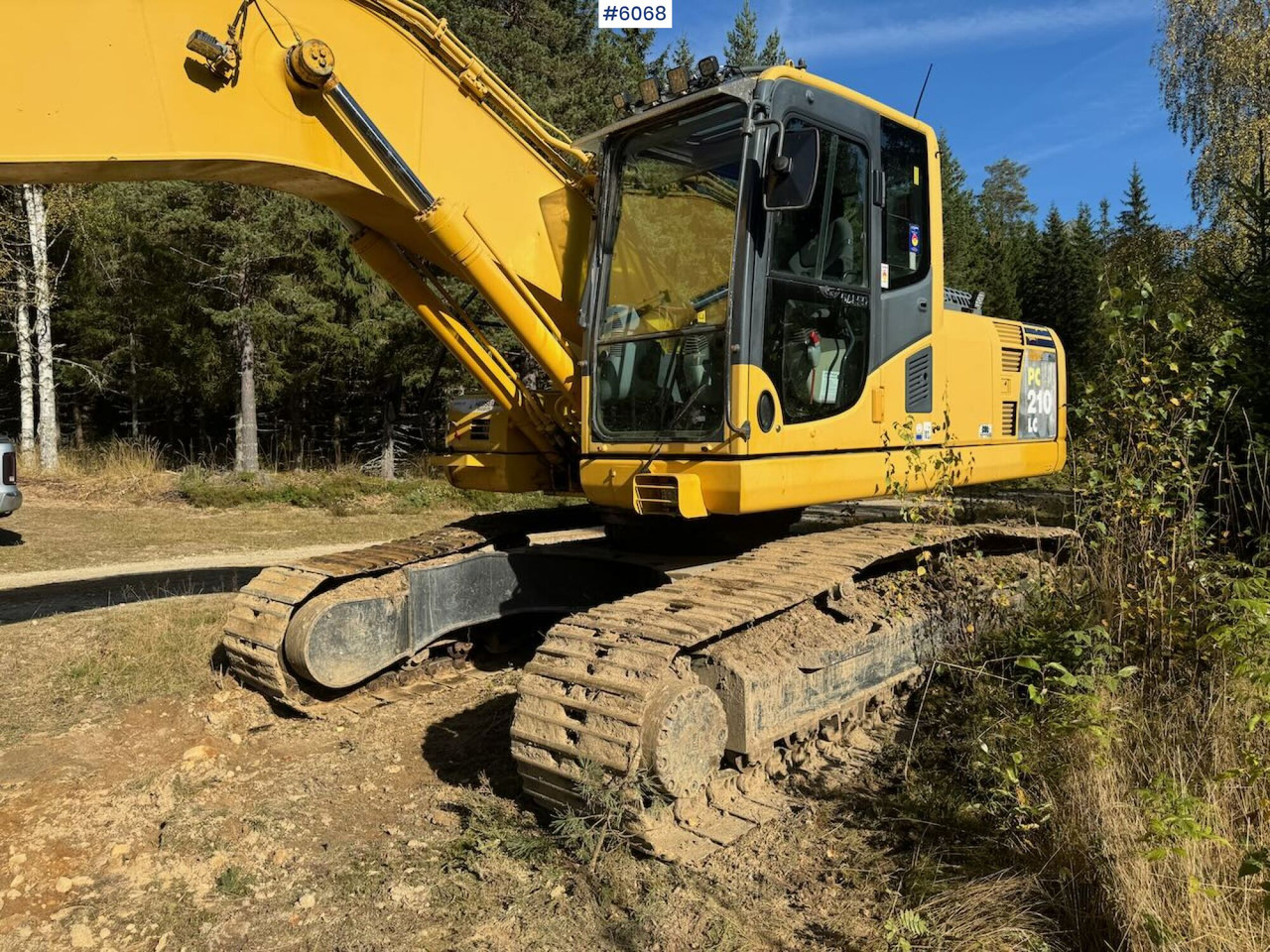 2007 Komatsu PC210LC Tracked Excavator with 3 buckets, tilt, grapple, and ripper. - Rýpadlo: obrázok 3 2007 Komatsu PC210LC Tracked Excavator with 3 buckets, tilt, grapple, and ripper. - Rýpadlo: obrázok 3