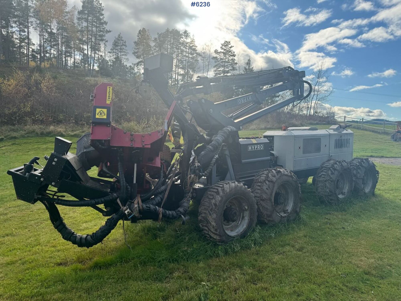 2008 Hypro 500LS harvesting machine with processor head and felling grapple - Lesnícky harvestor: obrázok 2 2008 Hypro 500LS harvesting machine with processor head and felling grapple - Lesnícky harvestor: obrázok 2