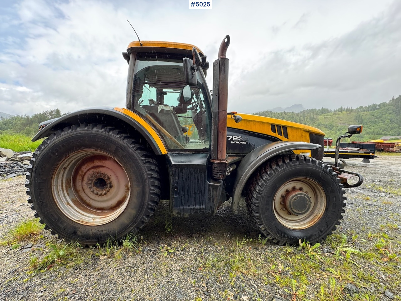 2008 JCB Fastrac 7230 P-Tronic w/Front hydraulics and PTO. - Traktor: obrázok 2 2008 JCB Fastrac 7230 P-Tronic w/Front hydraulics and PTO. - Traktor: obrázok 2