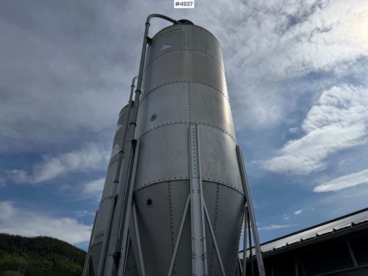 2008 Mafa 27.6 cubic meter feed silos x2 - Stroj a zariadenia na chov hospodárskych zvierat: obrázok 4 2008 Mafa 27.6 cubic meter feed silos x2 - Stroj a zariadenia na chov hospodárskych zvierat: obrázok 4