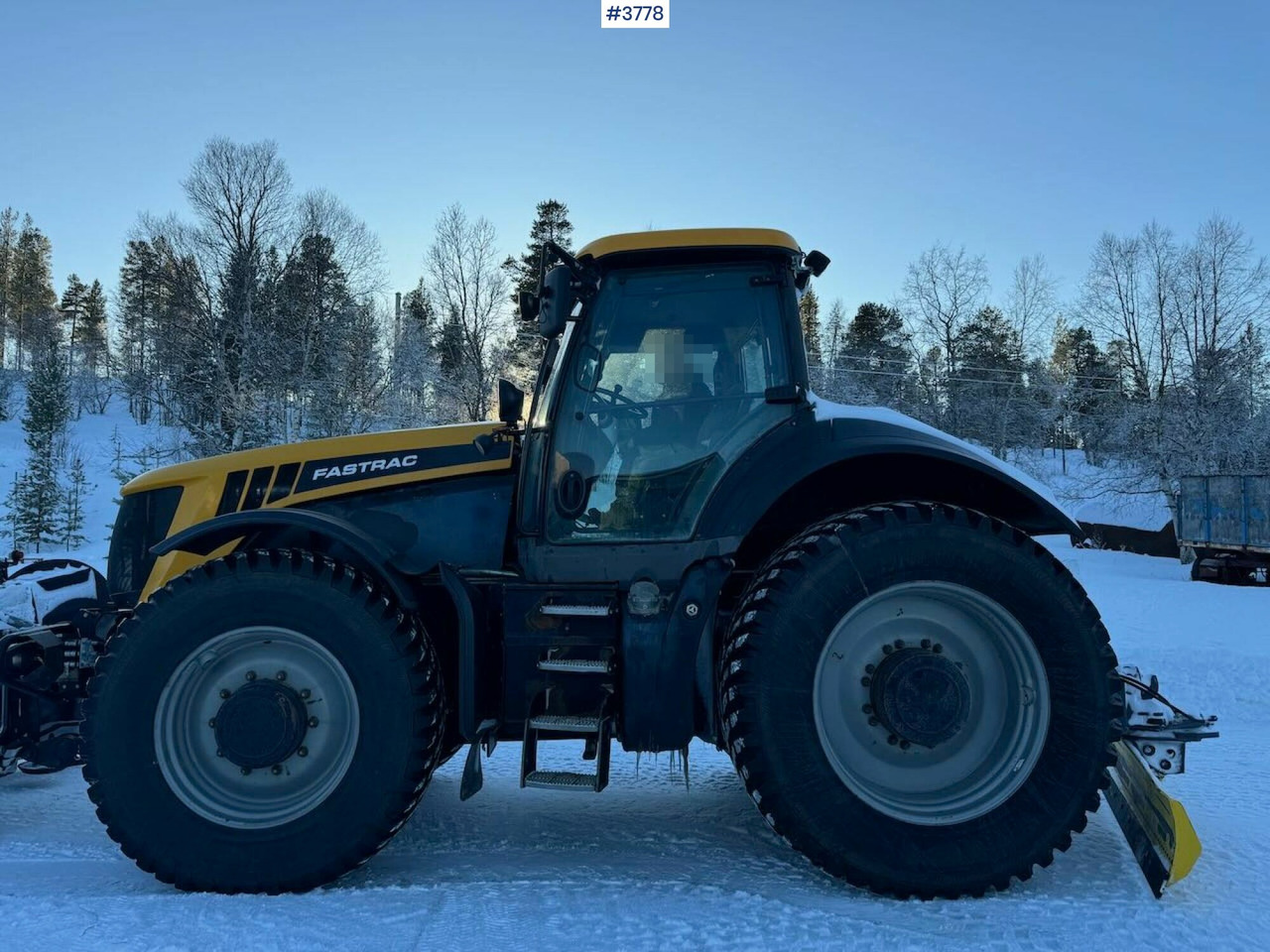 2010 JCB Fastrac 8250 - Traktor: obrázok 4 2010 JCB Fastrac 8250 - Traktor: obrázok 4