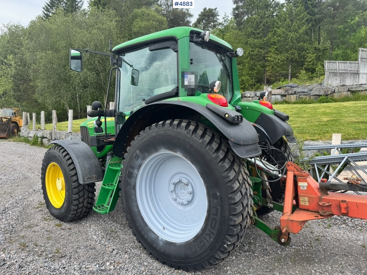 2010 John Deere 6430 w/ Front Hydraulics and Front PTO. 2910 hours! - Traktor: obrázok 3 2010 John Deere 6430 w/ Front Hydraulics and Front PTO. 2910 hours! - Traktor: obrázok 3
