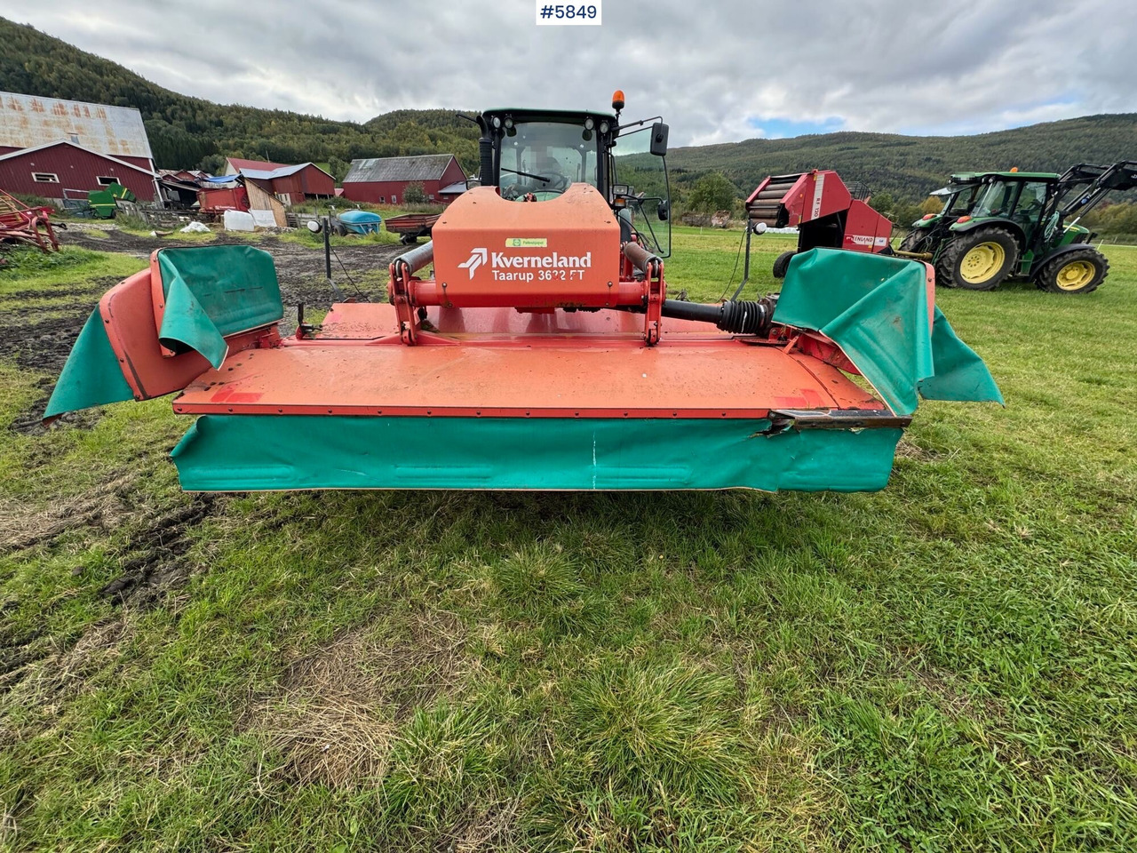 2010 Kverneland 3632FT frontslåmaskin. SE VIDEO! - Stroje na zber krmovín: obrázok 4 2010 Kverneland 3632FT frontslåmaskin. SE VIDEO! - Stroje na zber krmovín: obrázok 4