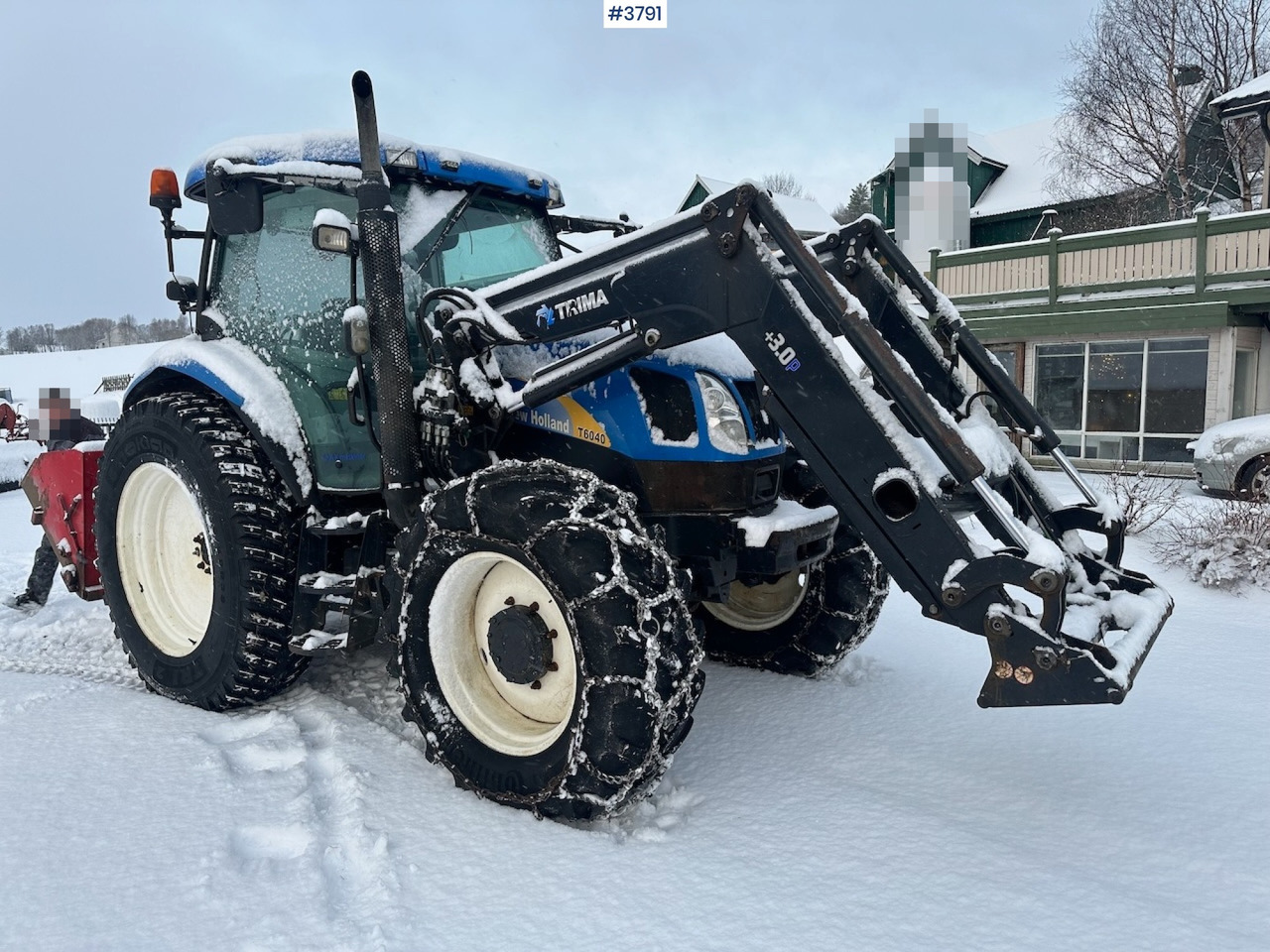 2010 New Holland T6040 4x4 plow rigged tractor w/ Trima +3.0p front loader, brand new chains, snow bucket and Westbjørn snow blower. WATCH VIDEO. - Traktor: obrázok 1 2010 New Holland T6040 4x4 plow rigged tractor w/ Trima +3.0p front loader, brand new chains, snow bucket and Westbjørn snow blower. WATCH VIDEO. - Traktor: obrázok 1