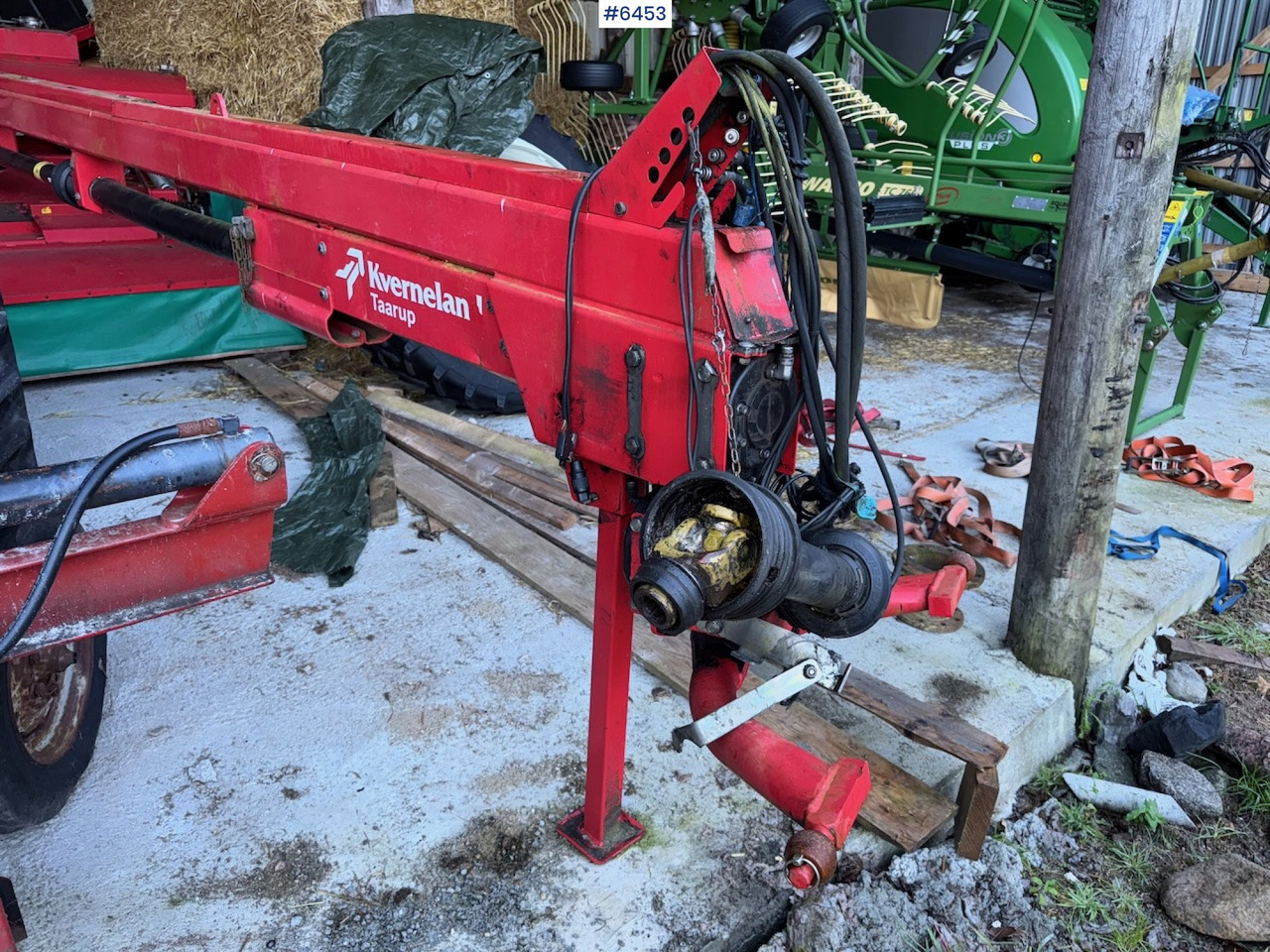 2011 Kverneland Taarup 4332 CT w/ BX Assembly belt - Stroje na zber krmovín: obrázok 5 2011 Kverneland Taarup 4332 CT w/ BX Assembly belt - Stroje na zber krmovín: obrázok 5