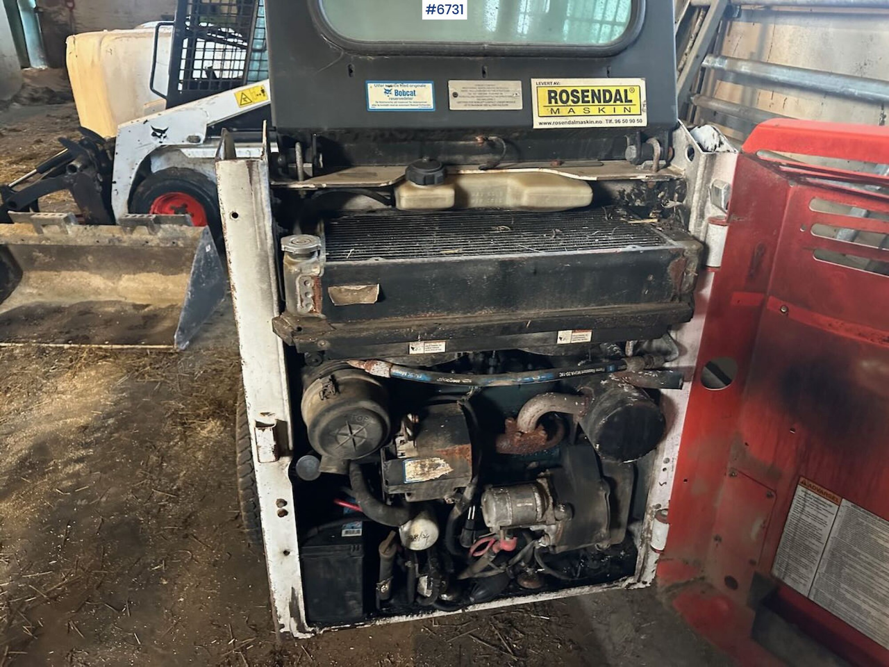 2012 Bobcat S70 Mini loader w/ pallet forks and demolition bucket. - Kĺbový nakladač: obrázok 4 2012 Bobcat S70 Mini loader w/ pallet forks and demolition bucket. - Kĺbový nakladač: obrázok 4