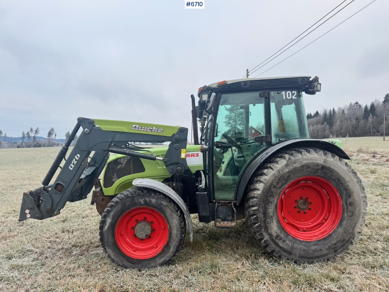 2012 Claas 220 Elios w/ Front loader. 3220 hours! - Traktor: obrázok 3 2012 Claas 220 Elios w/ Front loader. 3220 hours! - Traktor: obrázok 3