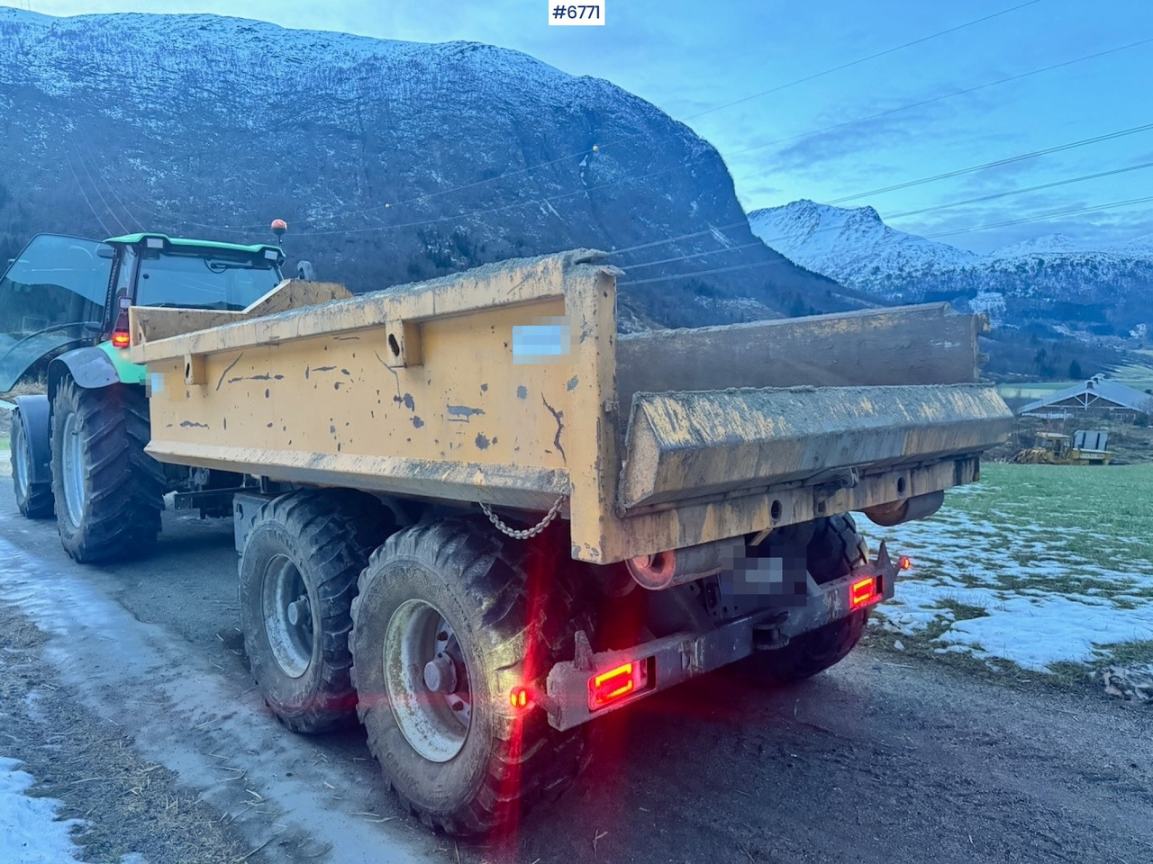 2015 Metaltech PH12 hook-lift trailer with box for tractor - Poľnohospodársky príves: obrázok 2 2015 Metaltech PH12 hook-lift trailer with box for tractor - Poľnohospodársky príves: obrázok 2