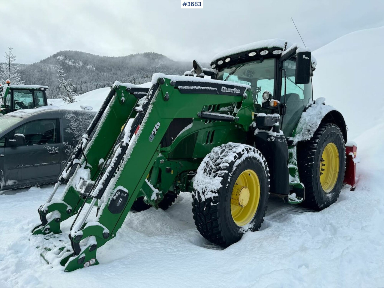 2016 John Deere 6175R 4x4 w/ front loader - Traktor: obrázok 4 2016 John Deere 6175R 4x4 w/ front loader - Traktor: obrázok 4