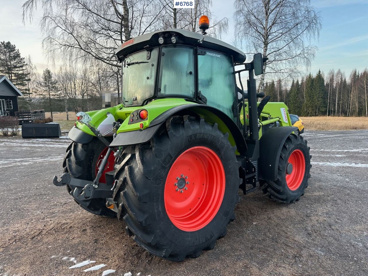 2017 Claas Arion 440 4x4 tractor w/ front loader, GPS setup and good tires. Low hours! - Traktor: obrázok 5 2017 Claas Arion 440 4x4 tractor w/ front loader, GPS setup and good tires. Low hours! - Traktor: obrázok 5