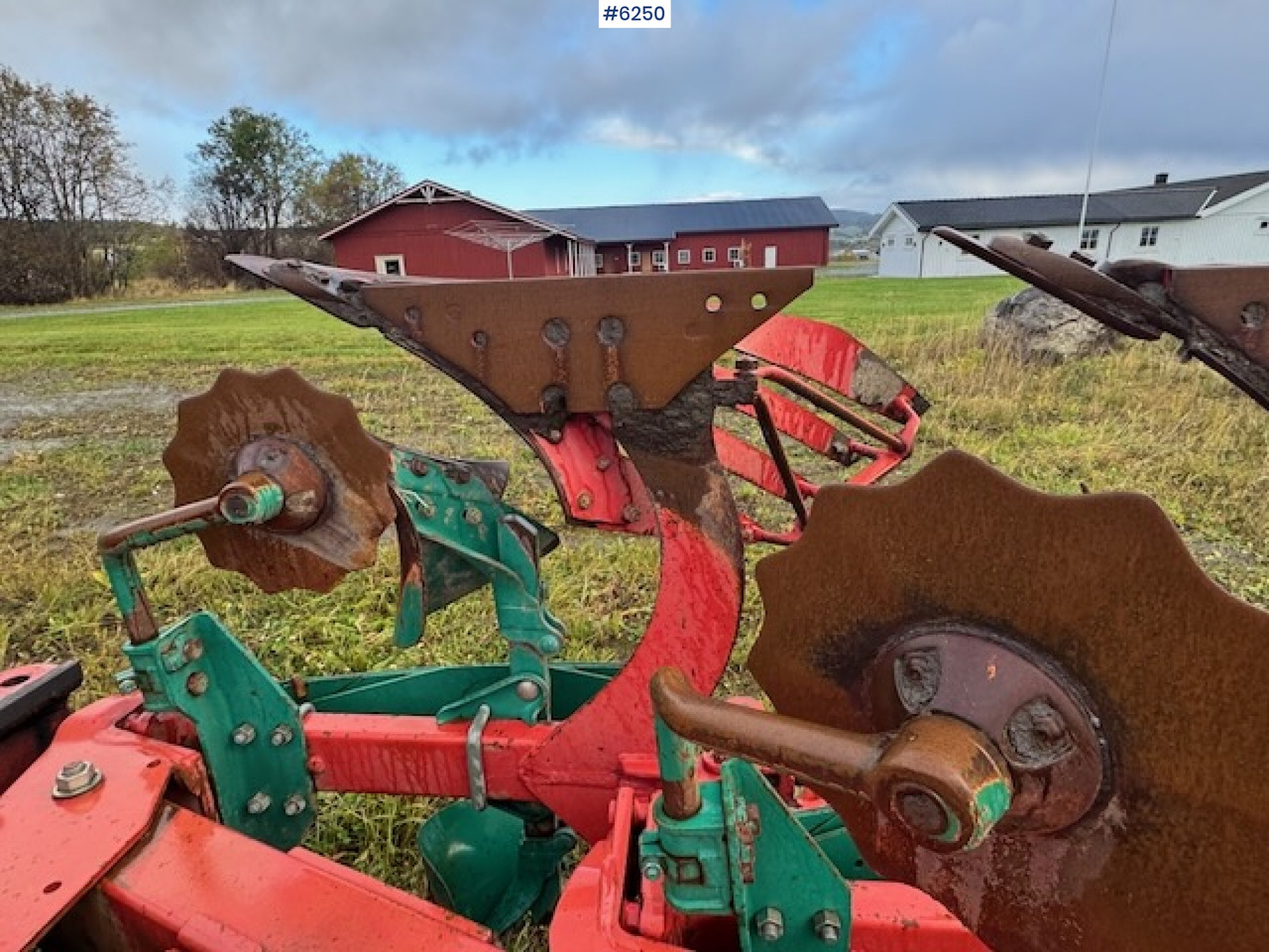 Stroj na obrábanie pôdy 2017 Kverneland EG 5-coil reversible plow w/ new coulters and extra equipment!: obrázok 15