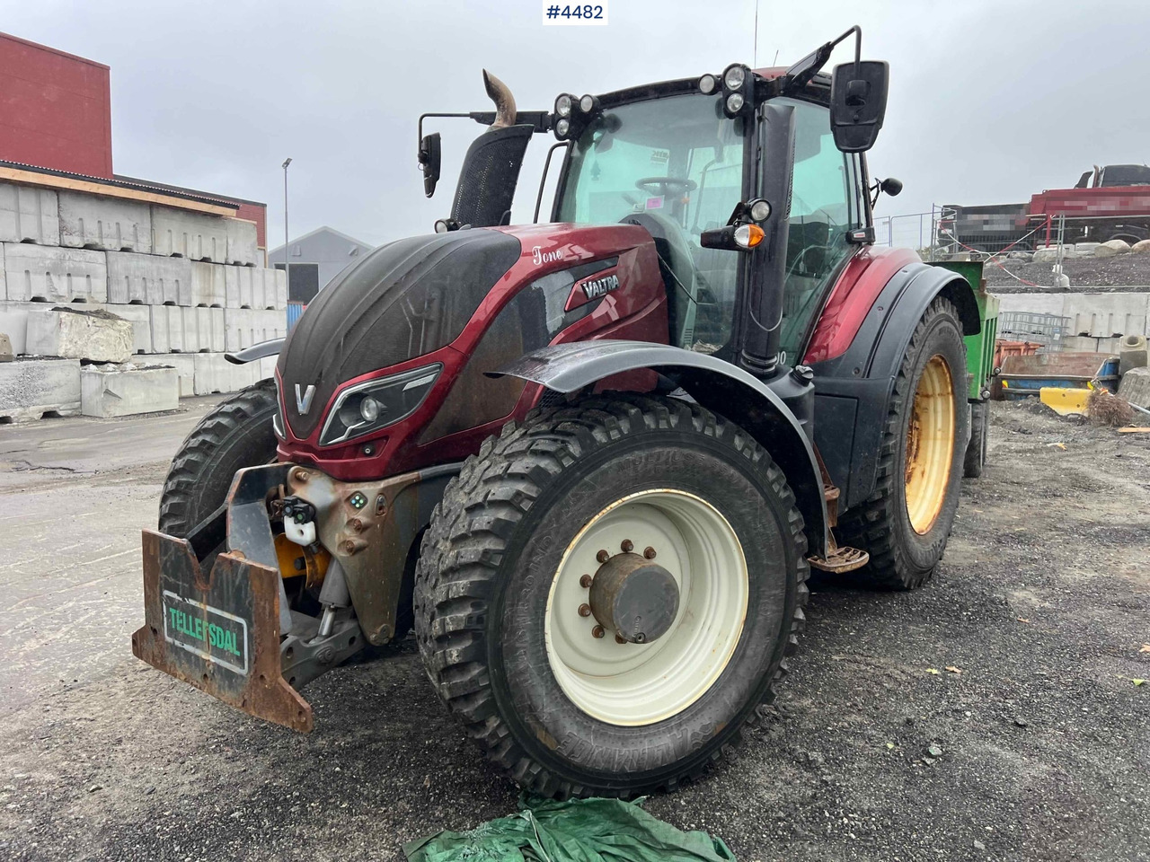 2017 Valtra T234 tractor Plow rigged Tractor - Traktor: obrázok 2 2017 Valtra T234 tractor Plow rigged Tractor - Traktor: obrázok 2