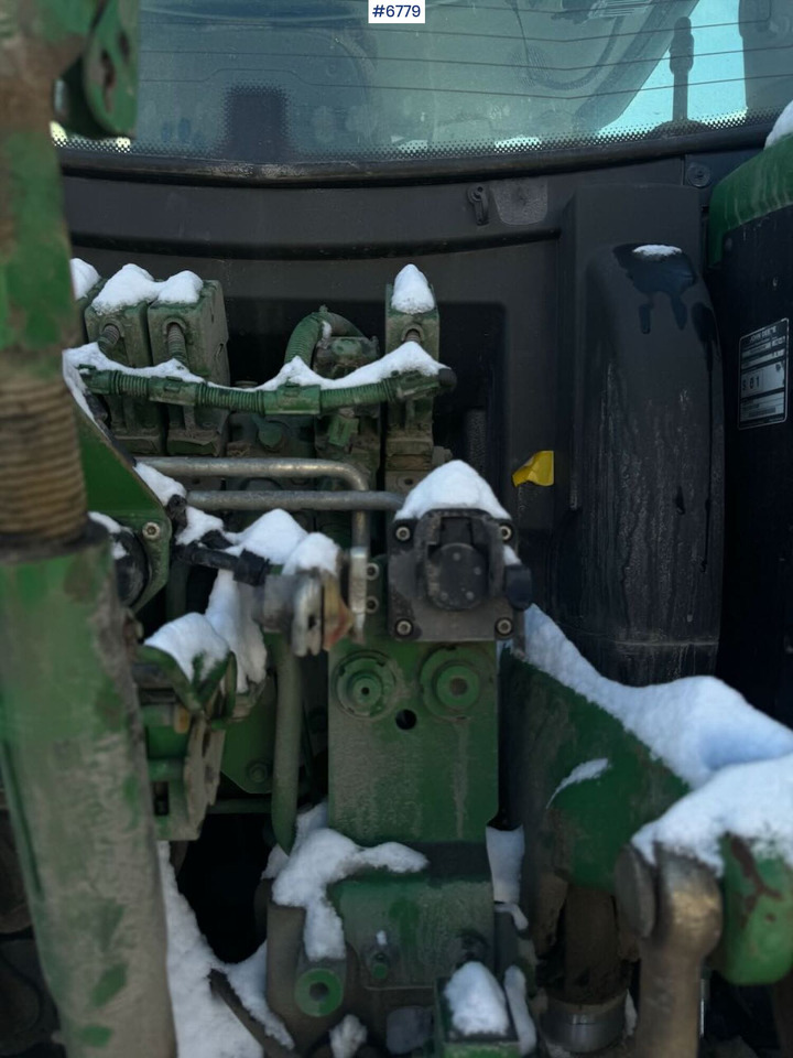Traktor 2018 John Deere 6155R 4x4 WATCH VIDEO: obrázok 26 Traktor 2018 John Deere 6155R 4x4 WATCH VIDEO: obrázok 26