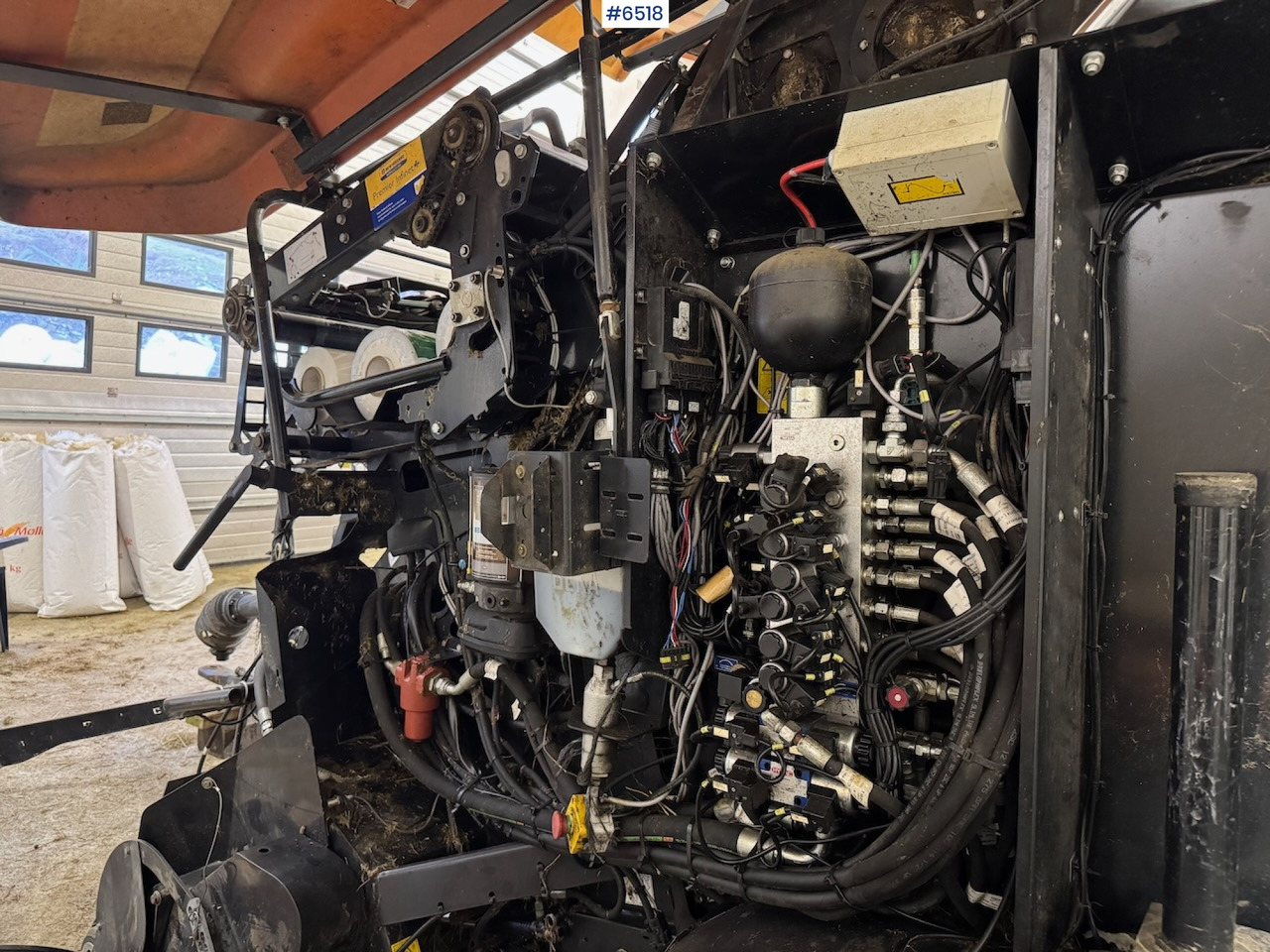 Leasing  2020 New Holland Roll Baler 135 Ultra. 2020 New Holland Roll Baler 135 Ultra.: obrázok 16