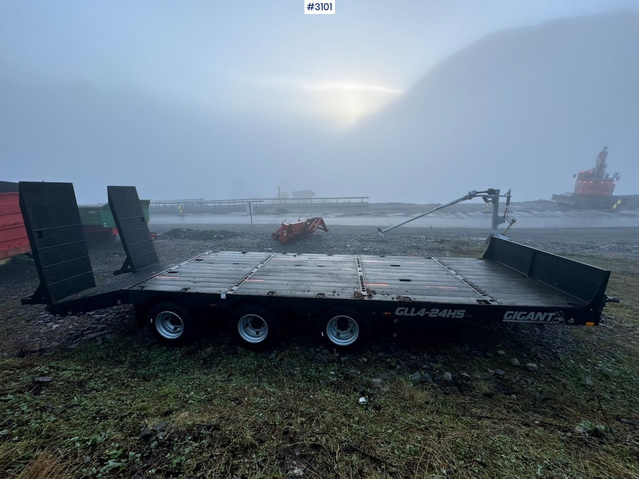 2021 Gigant Machine trailer with drive bridges - Príves podvalník: obrázok 3 2021 Gigant Machine trailer with drive bridges - Príves podvalník: obrázok 3