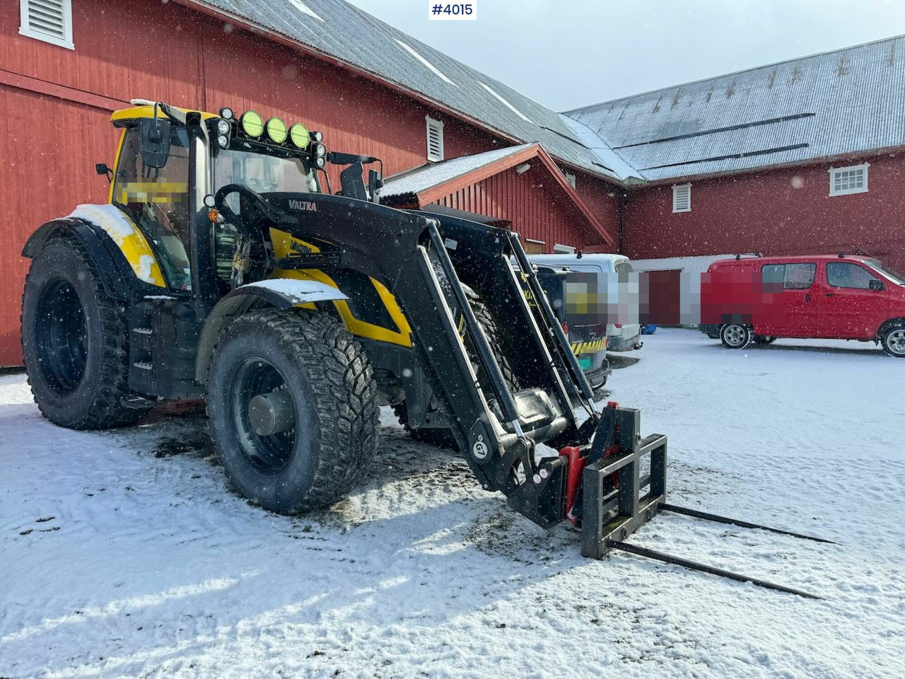 2021 Valtra T255 w/ Quicke G7s front loader - Traktor: obrázok 1 2021 Valtra T255 w/ Quicke G7s front loader - Traktor: obrázok 1