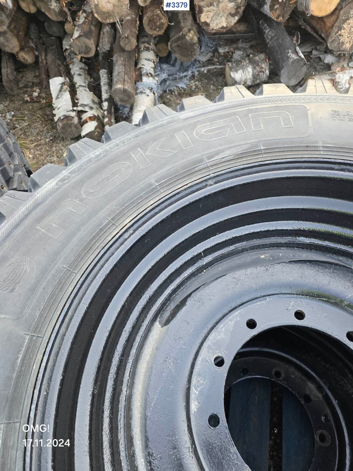 4 Nokian tires on rims for JCB - Kompletné koleso: obrázok 4 4 Nokian tires on rims for JCB - Kompletné koleso: obrázok 4