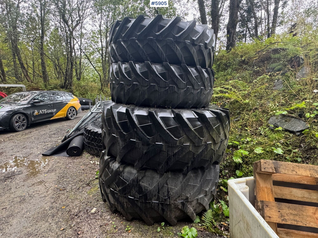 8 pcs Nokian TRI 2 tires. 4 pcs on rims! - Kompletné koleso pre Stavebné stroje: obrázok 3 8 pcs Nokian TRI 2 tires. 4 pcs on rims! - Kompletné koleso pre Stavebné stroje: obrázok 3