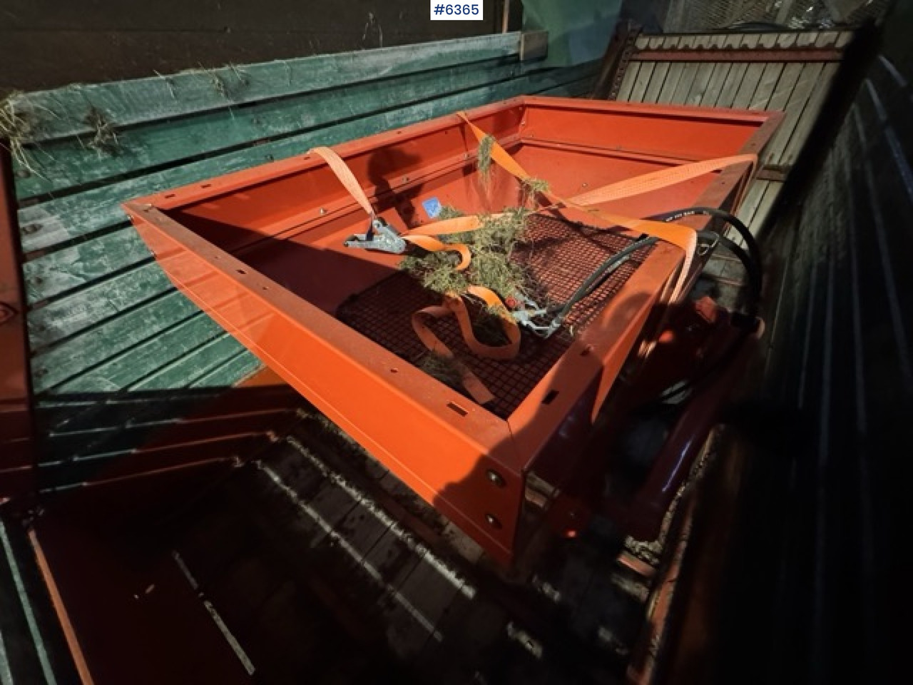 Approx. 1990 Kverneland UN7000 unloading wagon - Rozmetač hnojiva: obrázok 1 Approx. 1990 Kverneland UN7000 unloading wagon - Rozmetač hnojiva: obrázok 1