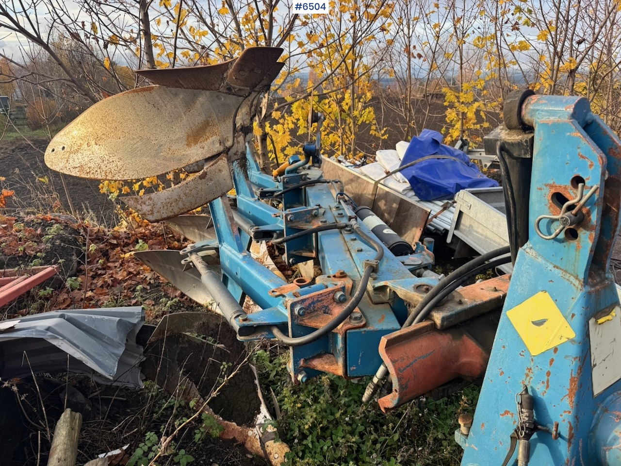 Approx. 1995 Øverum 3-furrow reversible plough - Stroj na obrábanie pôdy: obrázok 2 Approx. 1995 Øverum 3-furrow reversible plough - Stroj na obrábanie pôdy: obrázok 2