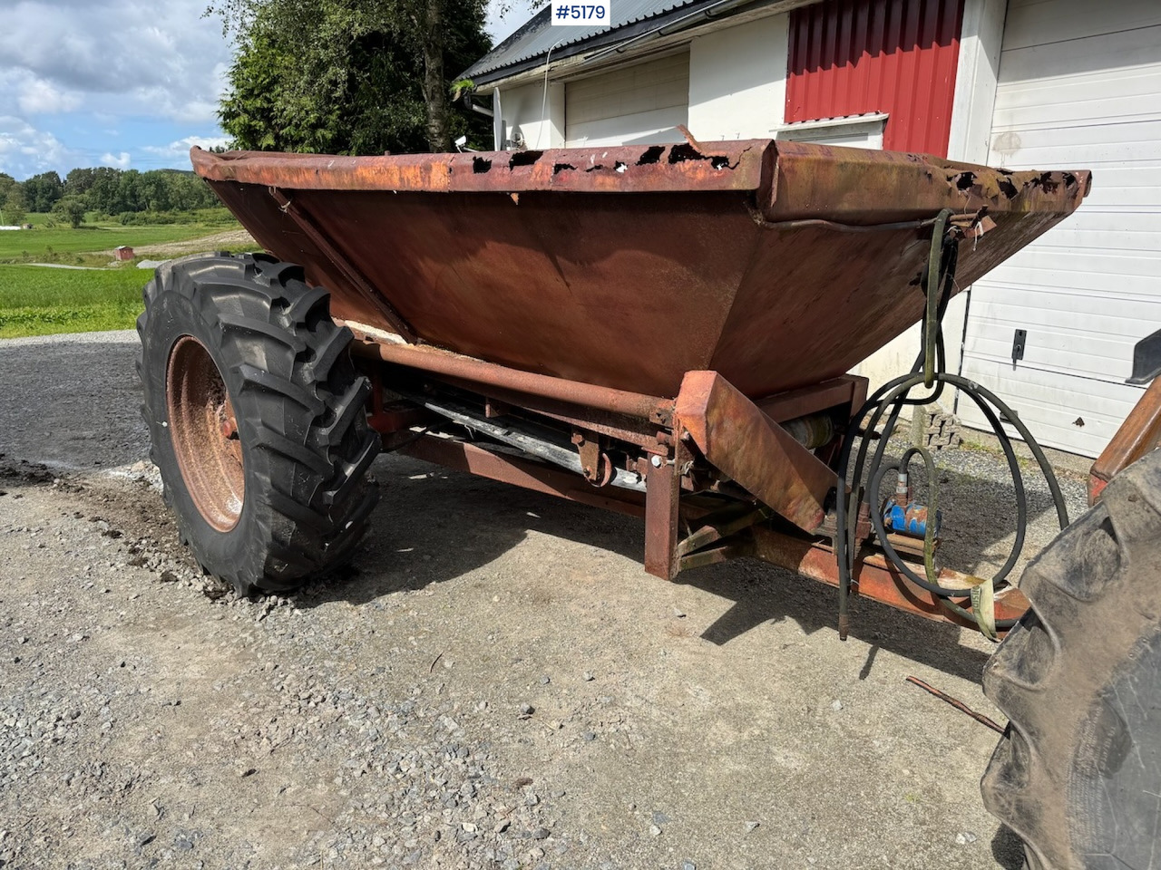 Bredal Lime wagon - Rozmetač hnojiva: obrázok 1 Bredal Lime wagon - Rozmetač hnojiva: obrázok 1