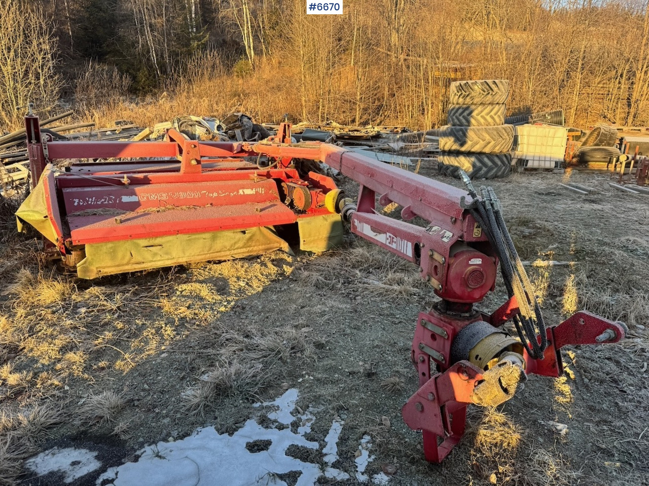 Circa 2003 JF CMS2800 mower. - Kosačka: obrázok 1 Circa 2003 JF CMS2800 mower. - Kosačka: obrázok 1