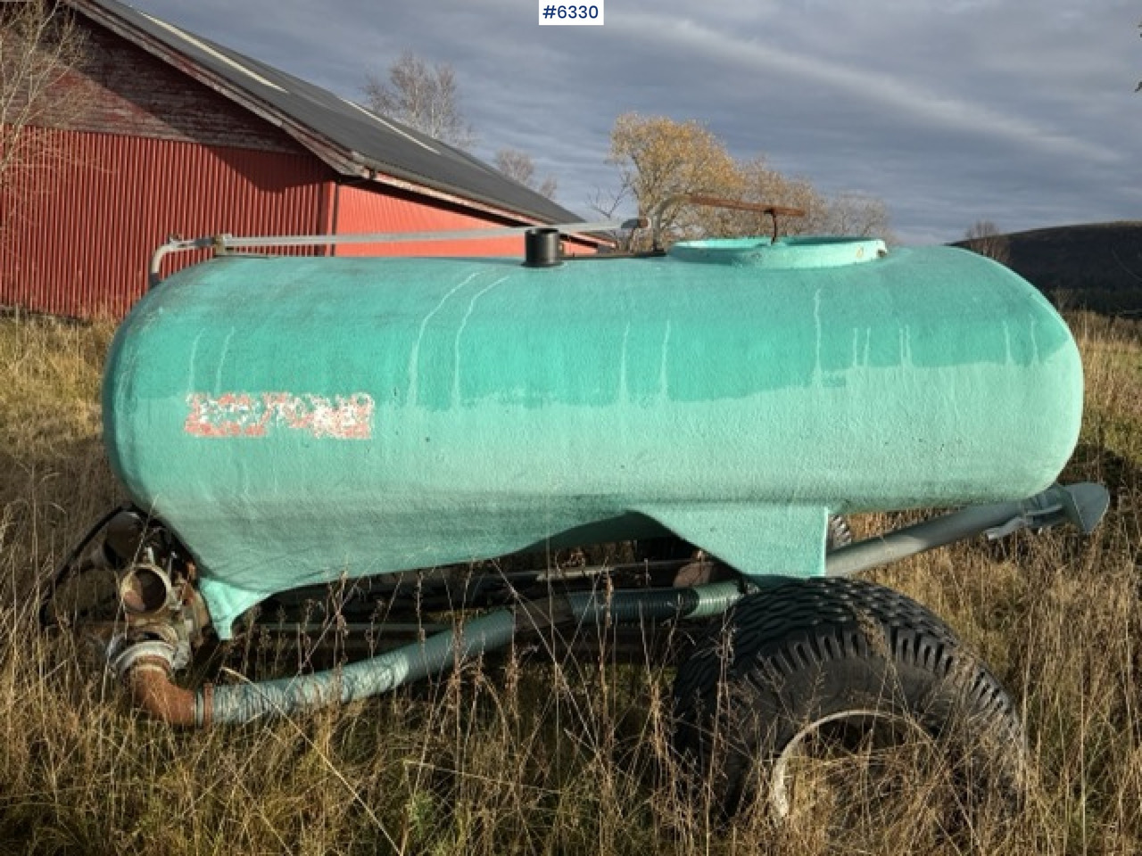 Doff X 3,500-liter manure spreader - Fekálny náves: obrázok 3 Doff X 3,500-liter manure spreader - Fekálny náves: obrázok 3