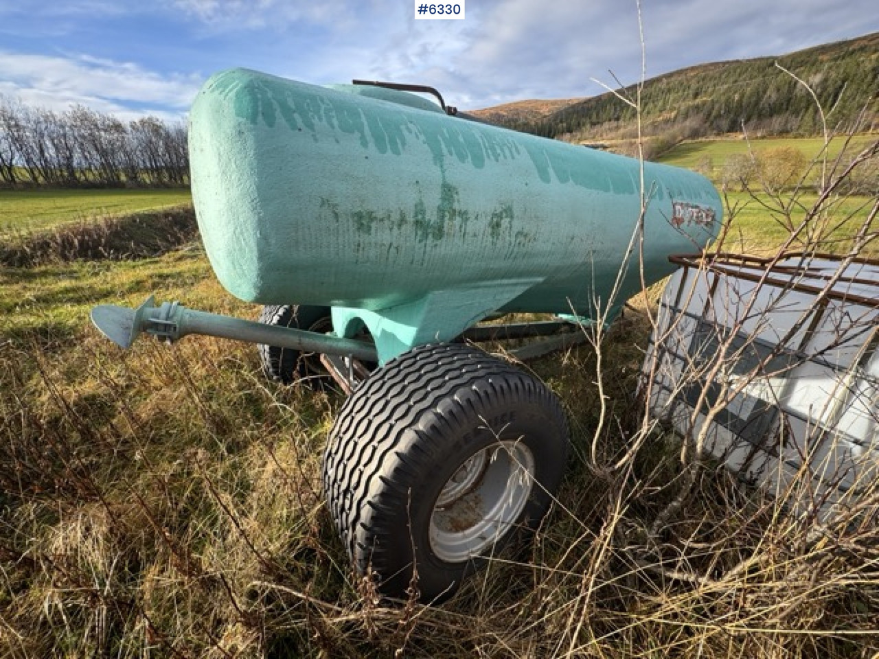 Doff X 3,500-liter manure spreader - Fekálny náves: obrázok 1 Doff X 3,500-liter manure spreader - Fekálny náves: obrázok 1