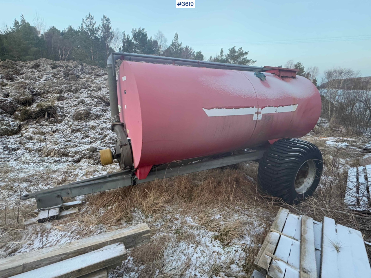 Fertilizer tank 6000 liters - Fekálny náves: obrázok 2 Fertilizer tank 6000 liters - Fekálny náves: obrázok 2