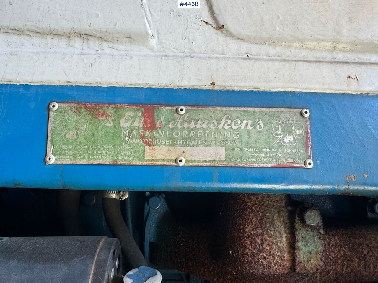 Traktor Ford 4000 4x2 - approx. 1970 model: obrázok 18 Traktor Ford 4000 4x2 - approx. 1970 model: obrázok 18