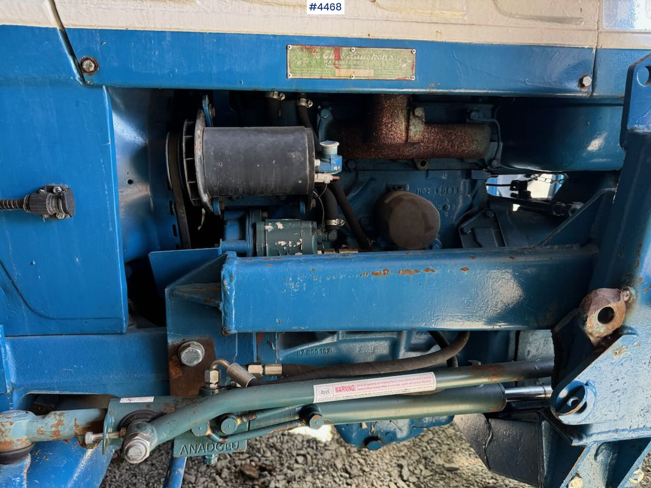 Traktor Ford 4000 4x2 - approx. 1970 model: obrázok 10 Traktor Ford 4000 4x2 - approx. 1970 model: obrázok 10