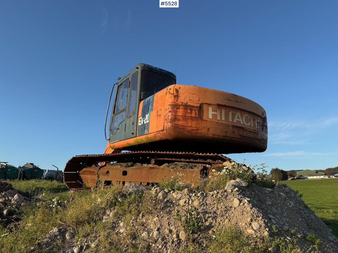 Hitachi EX 120-2. - Rýpadlo: obrázok 4 Hitachi EX 120-2. - Rýpadlo: obrázok 4