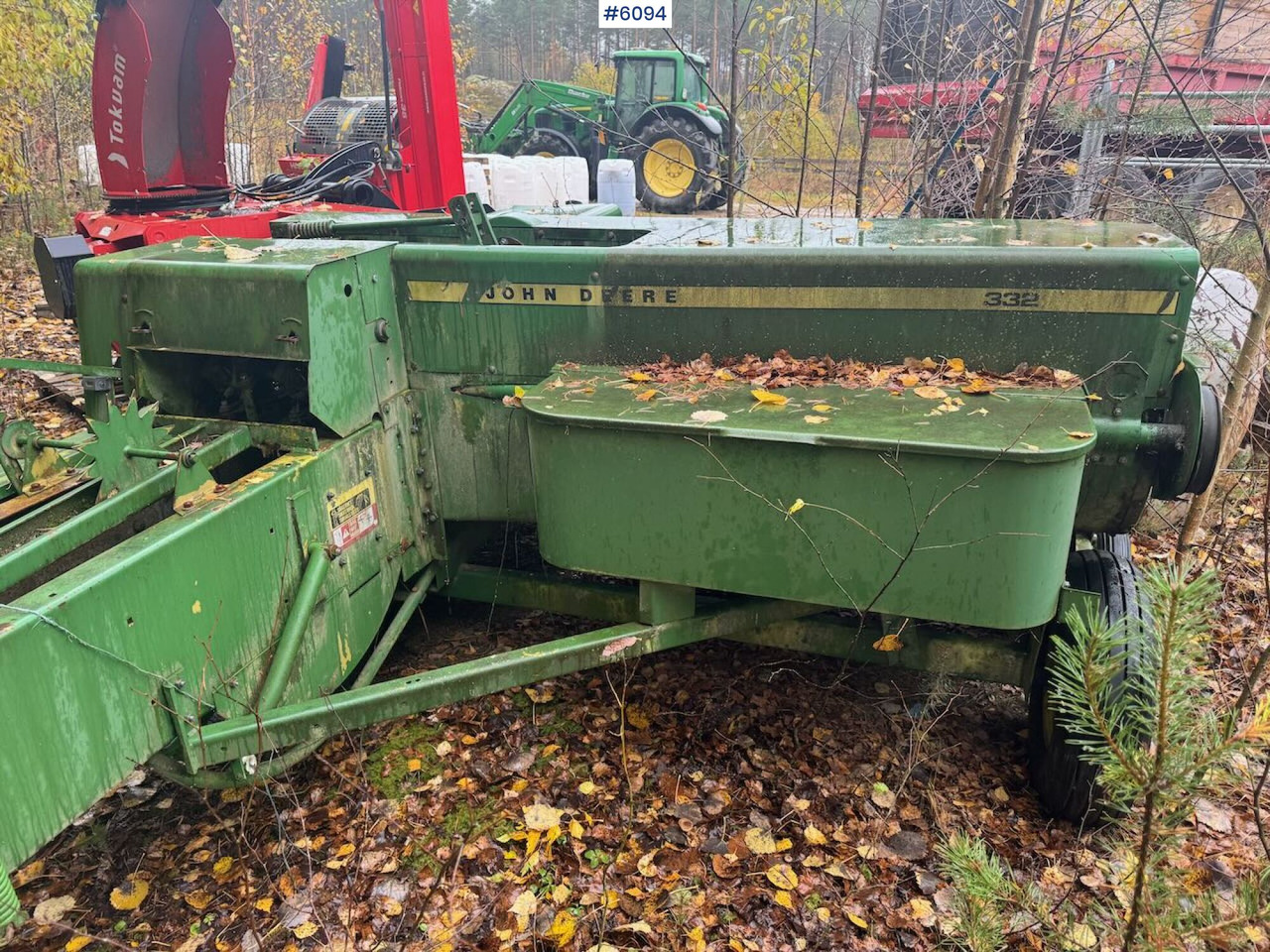 John Deere 332 - Stroje na zber krmovín: obrázok 2 John Deere 332 - Stroje na zber krmovín: obrázok 2