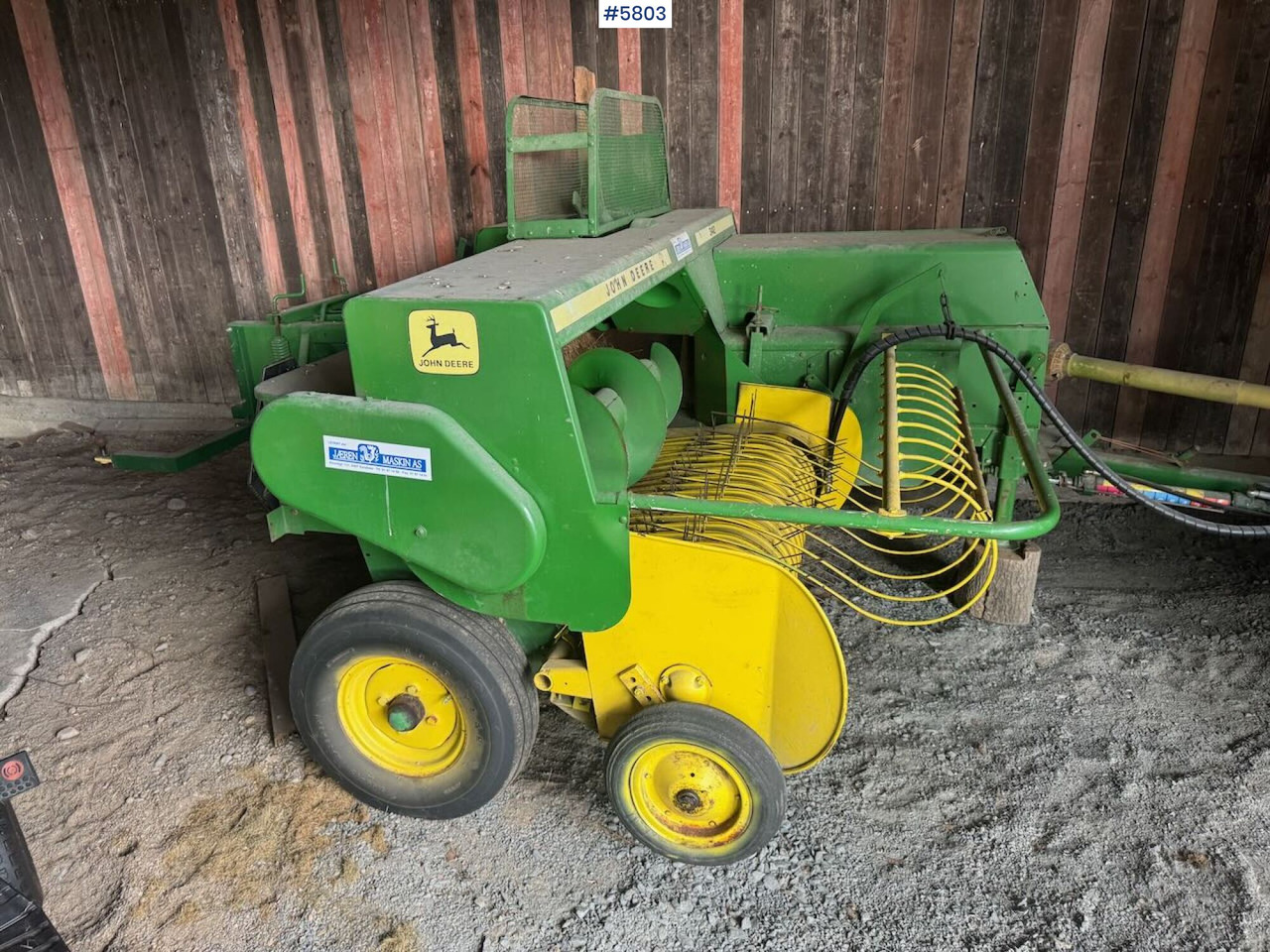 John Deere 342 - Stroje na zber krmovín: obrázok 2 John Deere 342 - Stroje na zber krmovín: obrázok 2