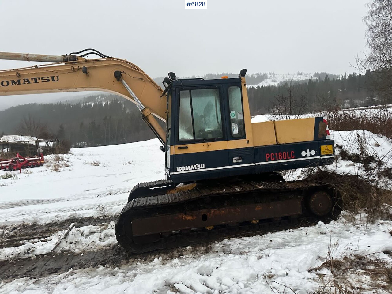 Komatsu PC180LC-3 w/ Excavator bucket. SEE VIDEO. - Rýpadlo: obrázok 5 Komatsu PC180LC-3 w/ Excavator bucket. SEE VIDEO. - Rýpadlo: obrázok 5