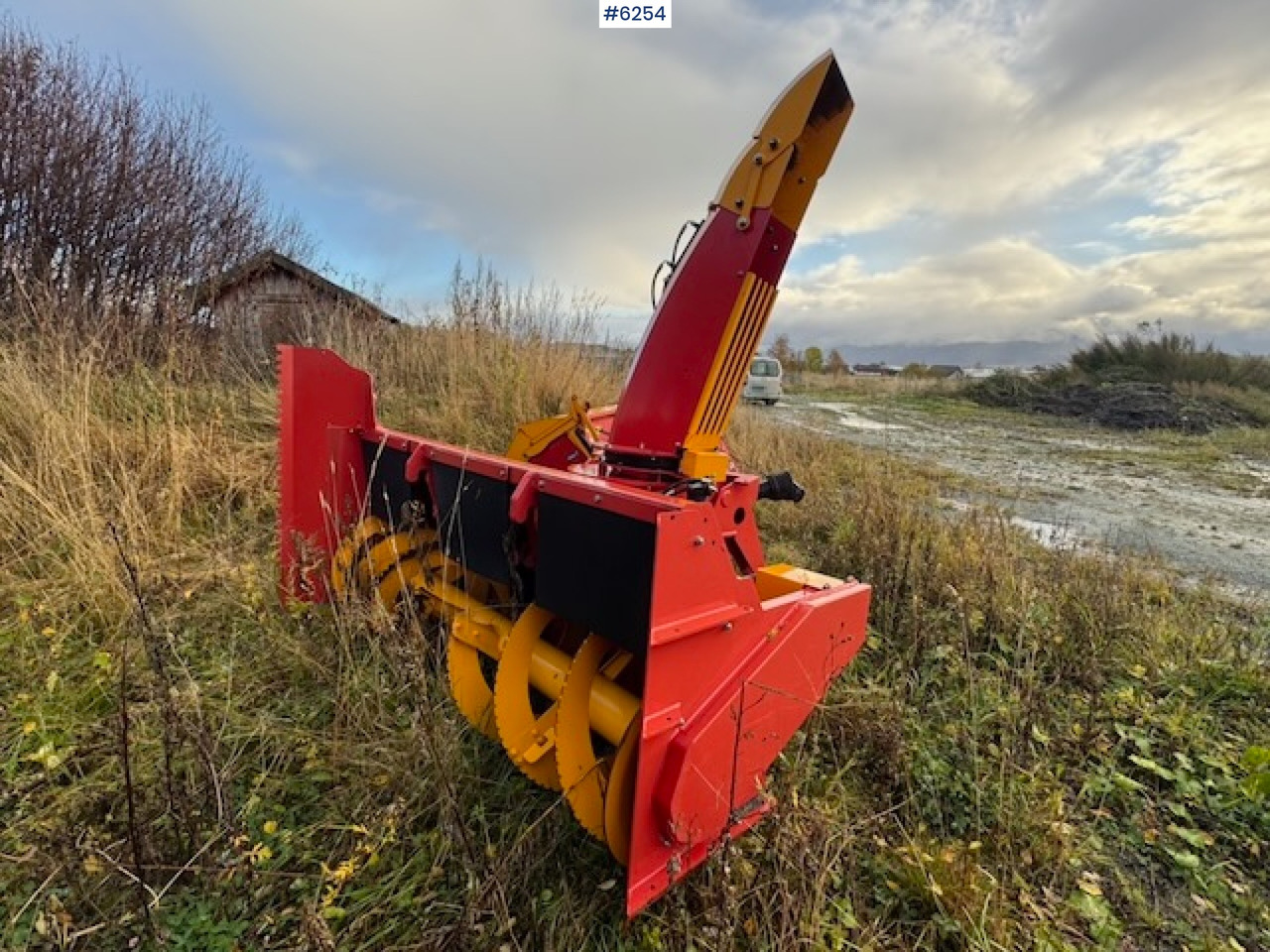 2020 Duun TFP 250 two-stage snow blower - Komunálne/ Špeciálne stroje: obrázok 4 2020 Duun TFP 250 two-stage snow blower - Komunálne/ Špeciálne stroje: obrázok 4