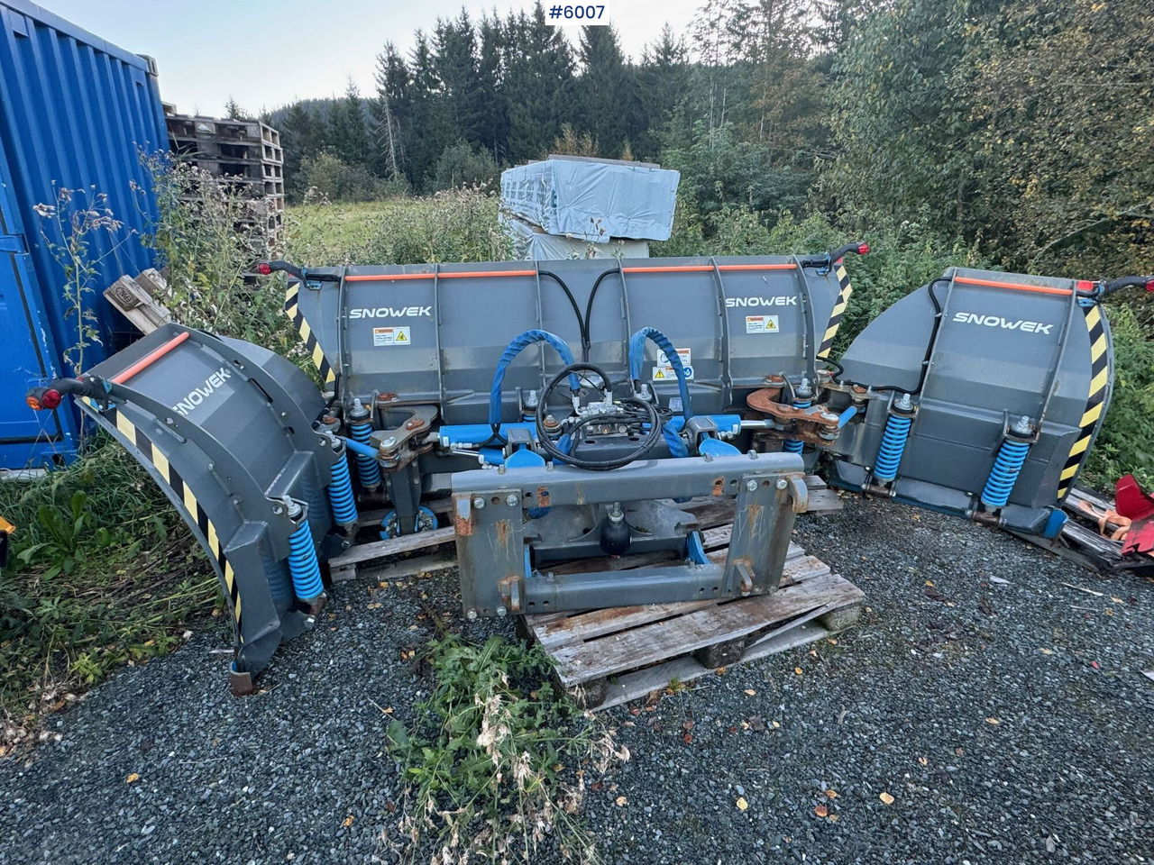 2021 Snowek U420 U-plog - Komunálne/ Špeciálne stroje: obrázok 2 2021 Snowek U420 U-plog - Komunálne/ Špeciálne stroje: obrázok 2