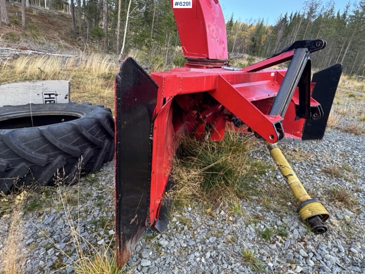 Dalen 978A Two-Stage Snow Blower - Komunálne/ Špeciálne stroje: obrázok 4 Dalen 978A Two-Stage Snow Blower - Komunálne/ Špeciálne stroje: obrázok 4