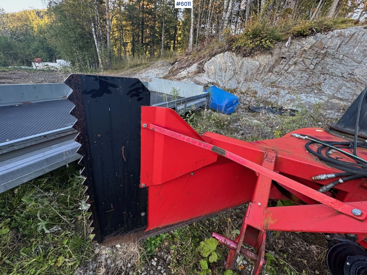 Komunálne/ Špeciálne stroje SISU Handel V-230 Snow blower: obrázok 14 Komunálne/ Špeciálne stroje SISU Handel V-230 Snow blower: obrázok 14