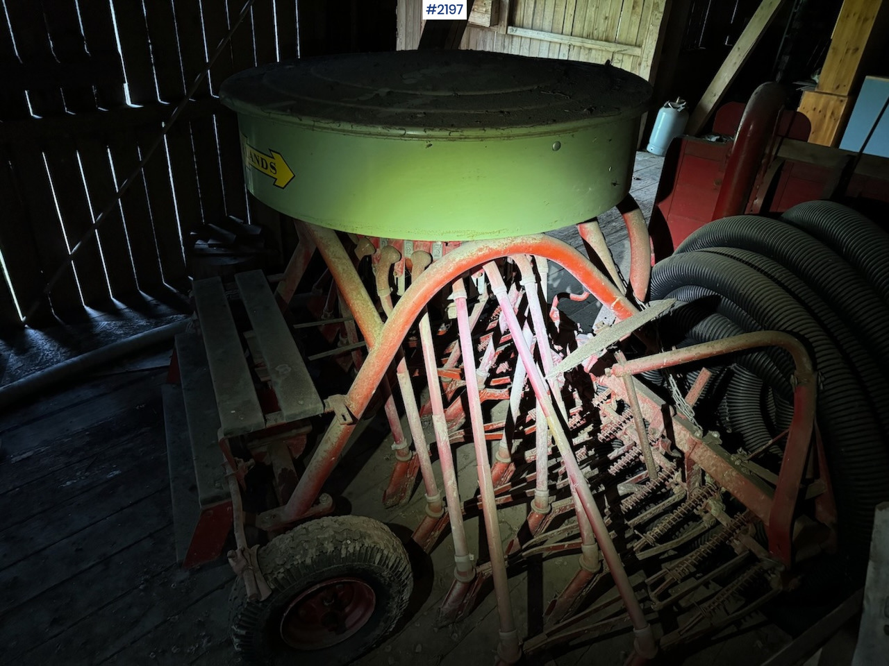 Kverneland Seeding machine - Univerzálny sejací stroj: obrázok 2 Kverneland Seeding machine - Univerzálny sejací stroj: obrázok 2