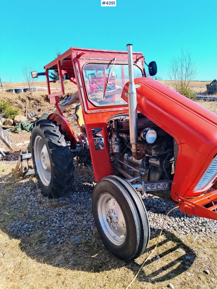 Massey Ferguson 35 - Traktor: obrázok 1 Massey Ferguson 35 - Traktor: obrázok 1