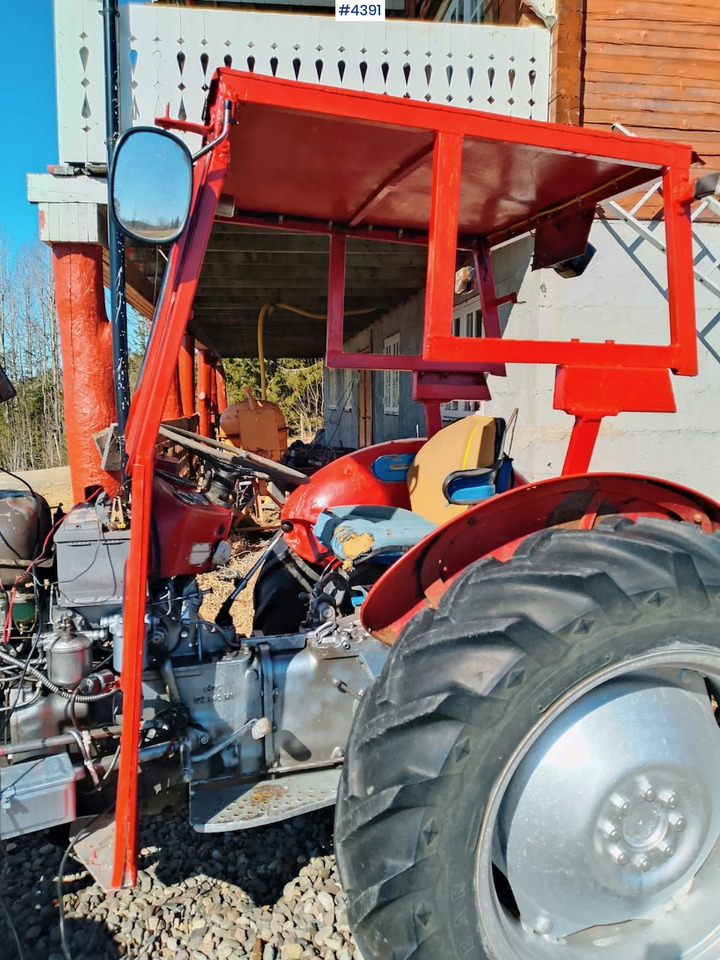 Massey Ferguson 35 - Traktor: obrázok 5 Massey Ferguson 35 - Traktor: obrázok 5