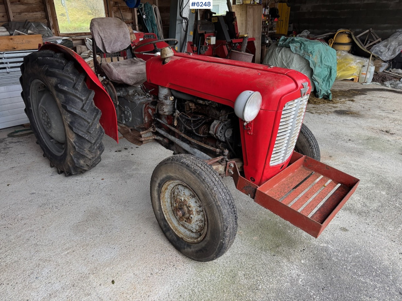 Massey Ferguson 35. - Traktor: obrázok 2 Massey Ferguson 35. - Traktor: obrázok 2