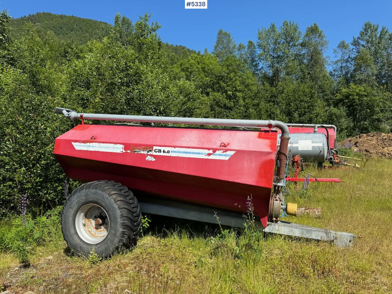 Moi GB 6.0 Fertilizer wagon - Rozmetač hnojiva: obrázok 1 Moi GB 6.0 Fertilizer wagon - Rozmetač hnojiva: obrázok 1
