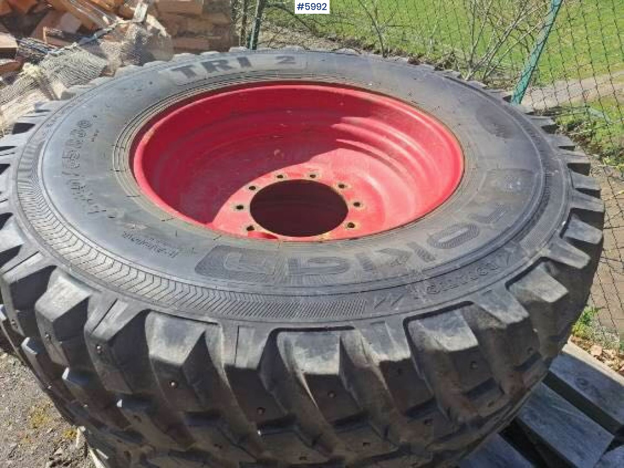 Nokian TRI2 2stk dekk på felg 540/65R30 - Kompletné koleso: obrázok 2 Nokian TRI2 2stk dekk på felg 540/65R30 - Kompletné koleso: obrázok 2