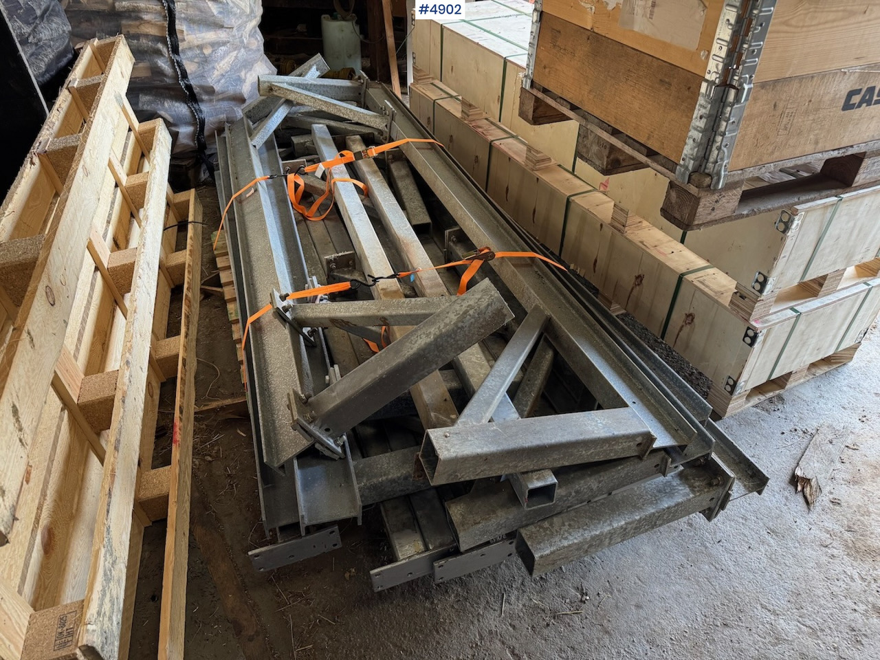 Stands, rails, and trolleys for TKS Apetitt feed wagon. - Stroj a zariadenia na chov hospodárskych zvierat: obrázok 4 Stands, rails, and trolleys for TKS Apetitt feed wagon. - Stroj a zariadenia na chov hospodárskych zvierat: obrázok 4