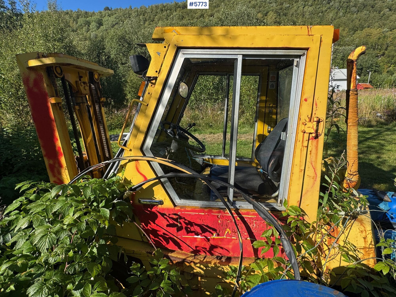 Toyota 02-3FD25 Truck. Repair object - Vysokozdvižný vozík: obrázok 5 Toyota 02-3FD25 Truck. Repair object - Vysokozdvižný vozík: obrázok 5