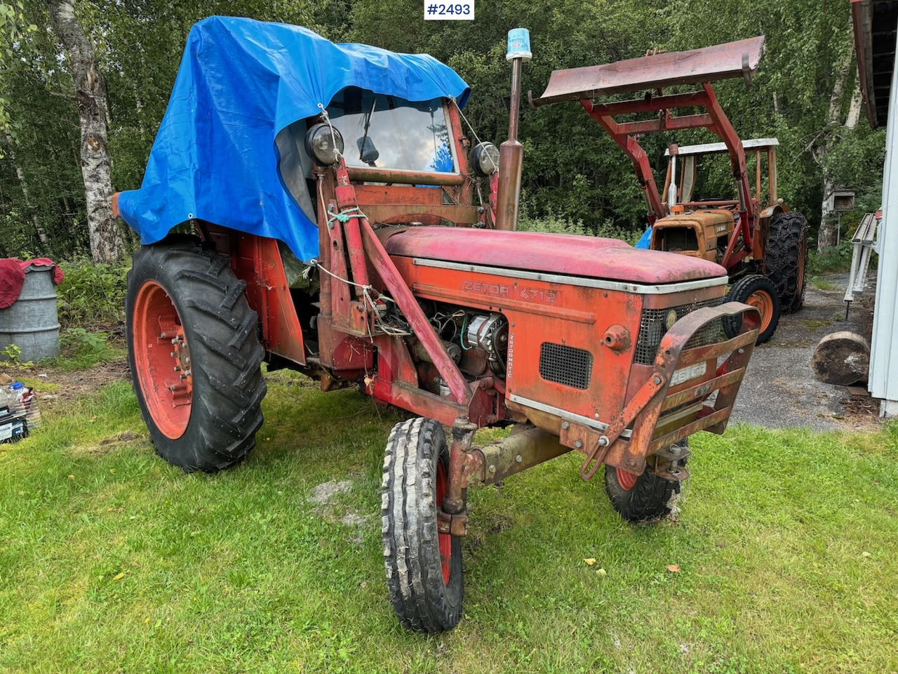 Zetor 4712 - Traktor: obrázok 2 Zetor 4712 - Traktor: obrázok 2