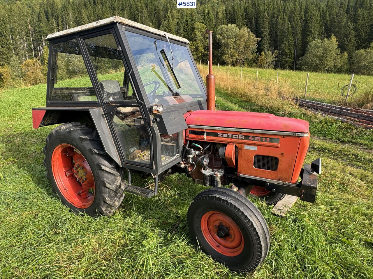Zetor 4911 - Traktor: obrázok 1 Zetor 4911 - Traktor: obrázok 1